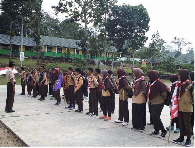 Gudep MAN 2 OKUS Laksanakan Hiking